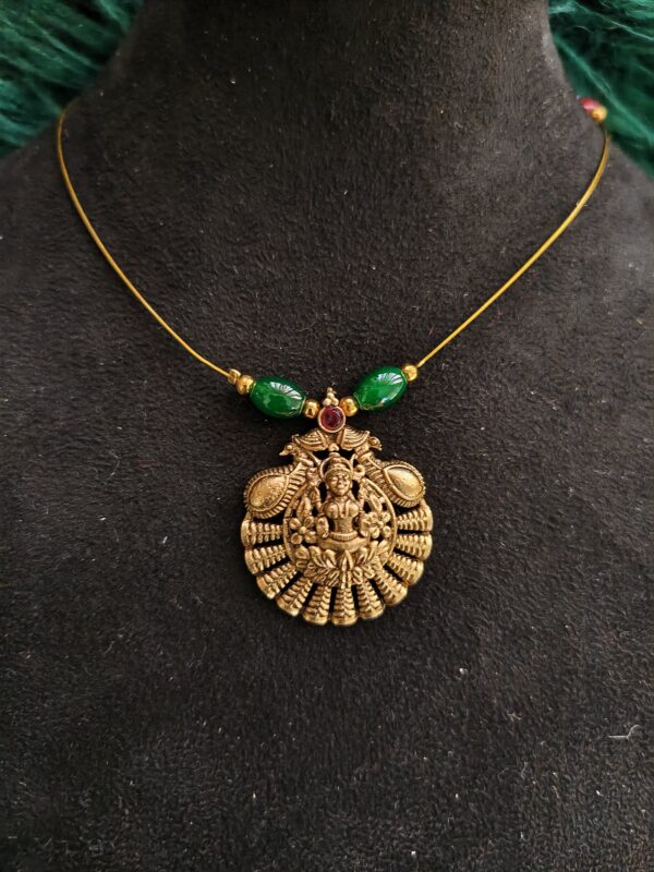 Invisible lakshmi choker - Image 4