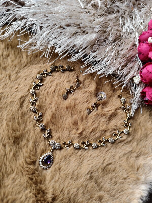 Adstone purple stone - Image 2