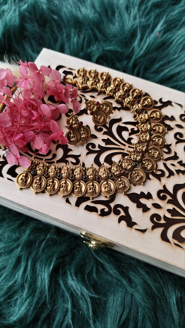 coin trending chocker