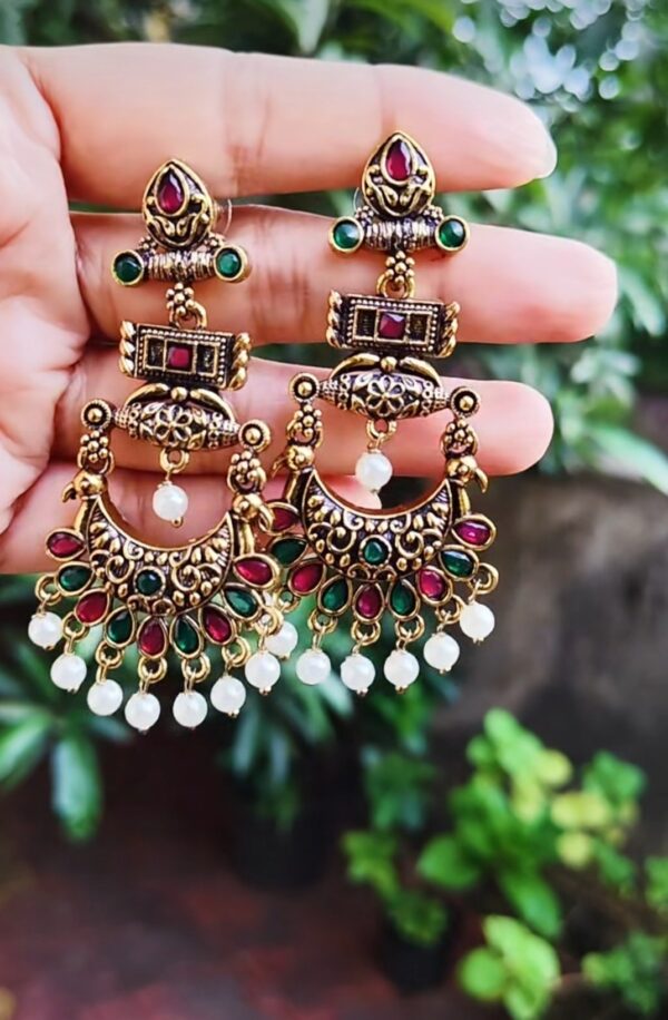 Treading earrings
